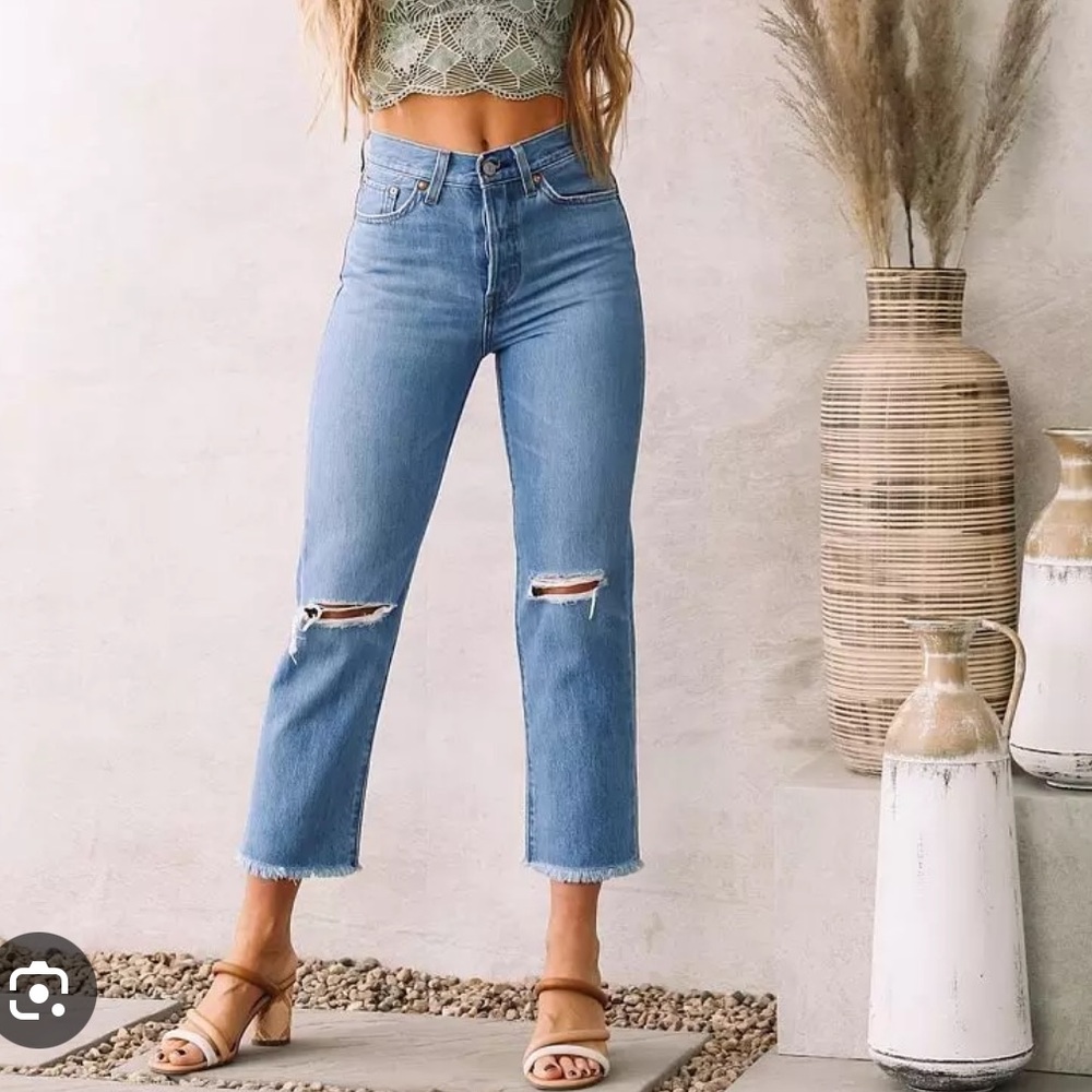 Levi’s Wedgie Straight Jean Sz 25